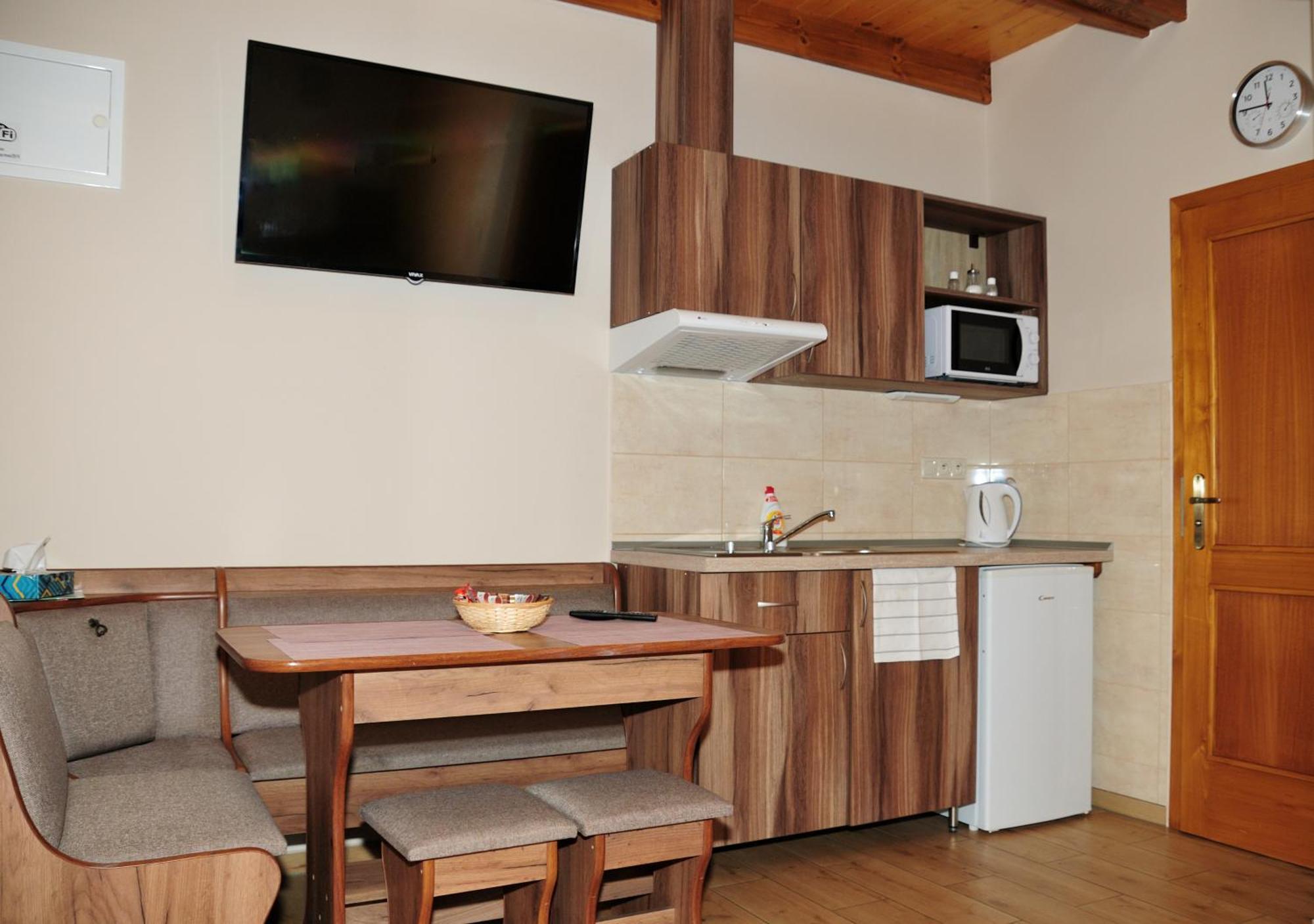 Néró Apartman Velky Meder Exterior foto
