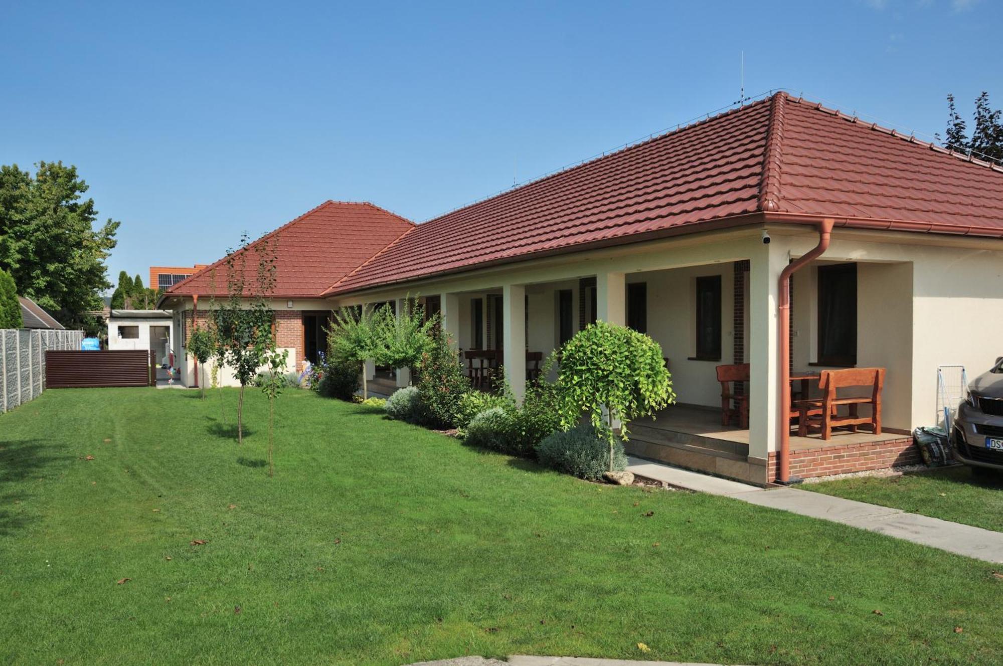 Néró Apartman Velky Meder Exterior foto