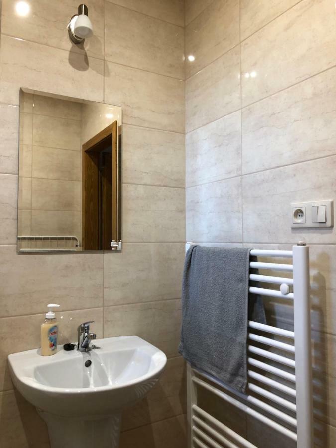 Néró Apartman Velky Meder Exterior foto